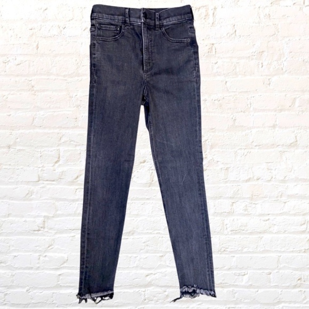 Express. Denim perfect. High rise. Ankle legging. Black denim. Size: 0